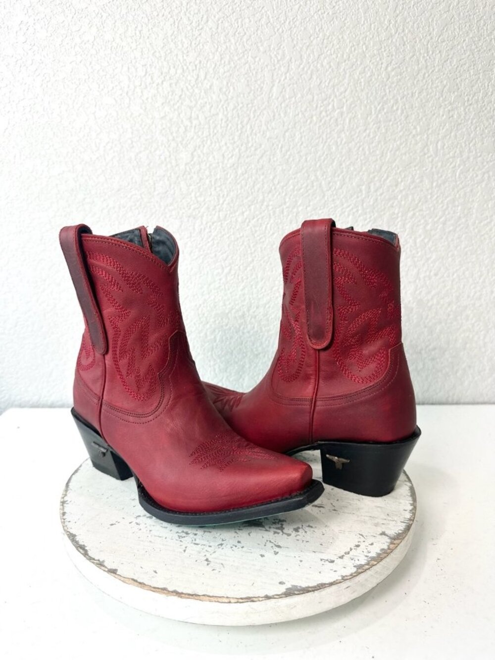 Lane Boots SMOKESHOW Red Cowboy Bootie Western Cowgirl Mid Calf Snip Toe Size 7